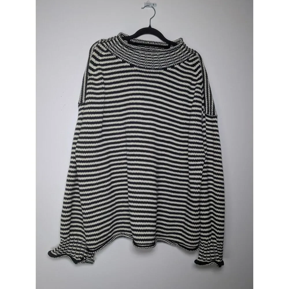 J.Crew Rollneck Stripe Cotton Sweater Oversized Fit Black Ivory Medium Preppy - Picture 3 of 11